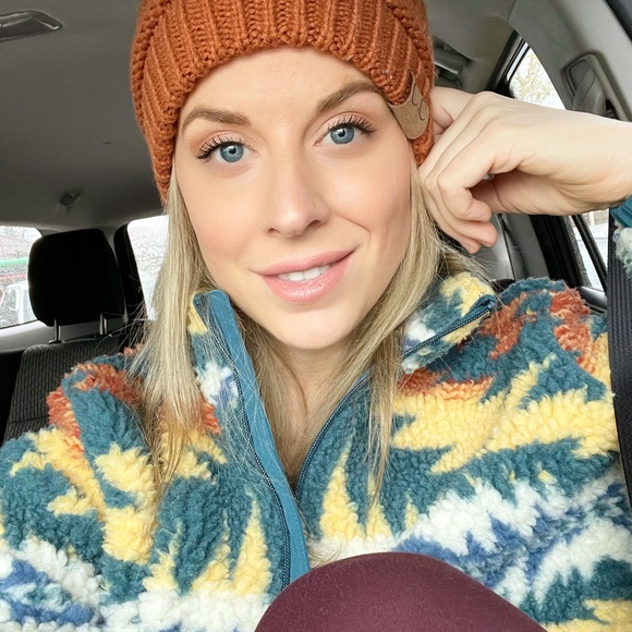 Meet your Posher, Morgan - Picture 1 of 1